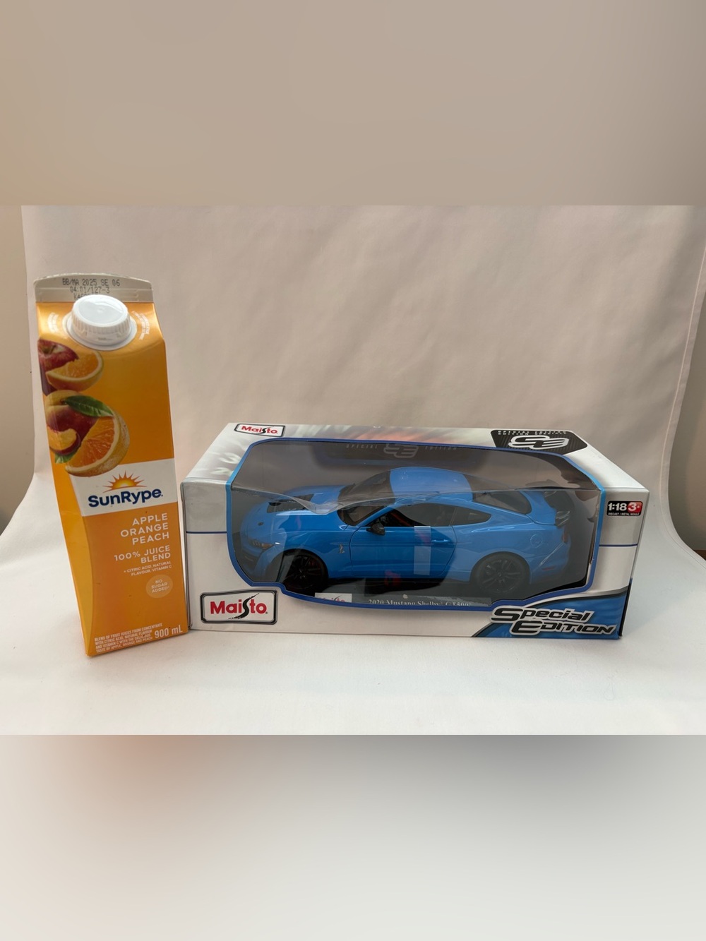 Maisto 2020 Mustang Shelby GT500, special edition